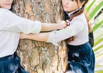 菠萝社 – 看！私房里的女神Barbie可儿：可以建议她开设网课吗？