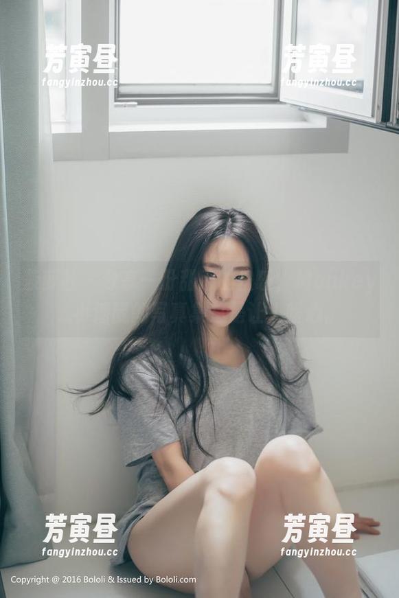 菠萝社 - 分享一份甜心的快乐，Monkey_小潘鼠的写真集总是让人暖心。