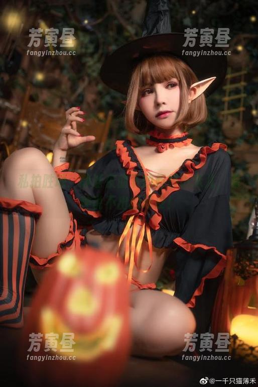 私拍胜地：静谧夜曲下的超级小禾儿，有种说不出的顽皮！
