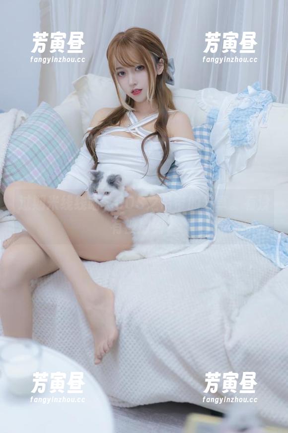 过期米线线喵，COS之吊带的分享。有没有被撩到？