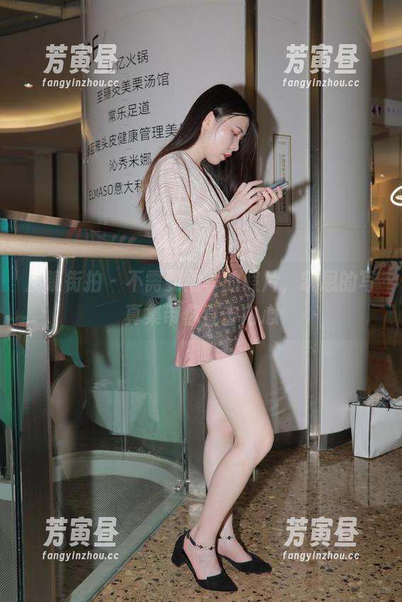 魔镜街拍-凯恩 魔镜街拍 - 不需要雨季的照片,凯恩的写真集带你直击内心